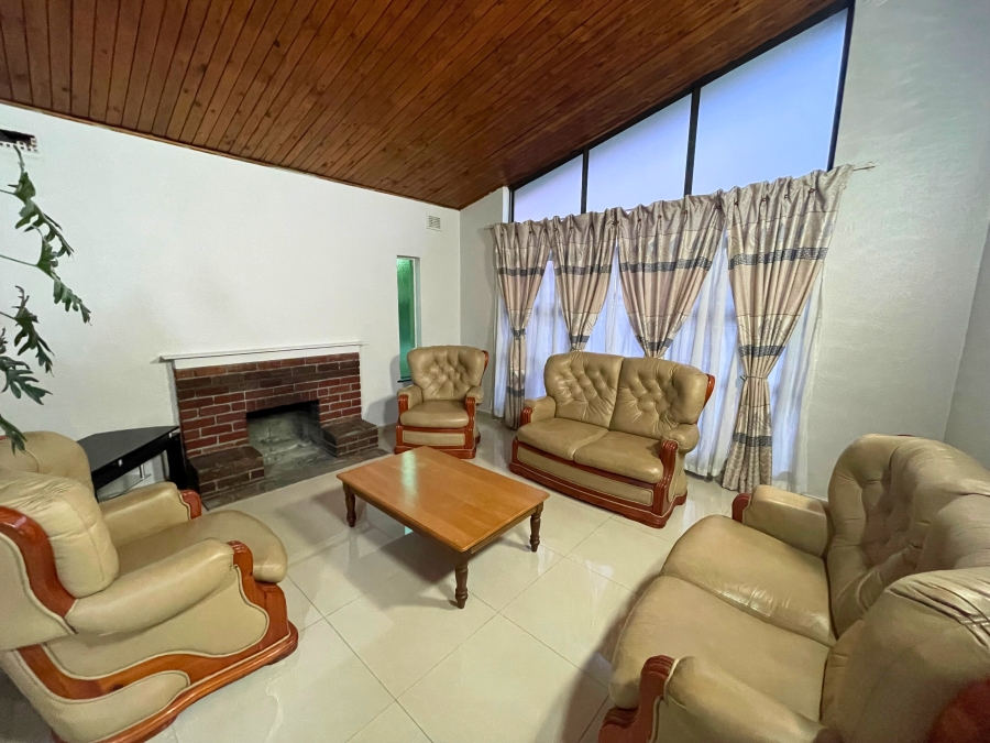 To Let 2 Bedroom Property for Rent in Peerless Park North Western Cape